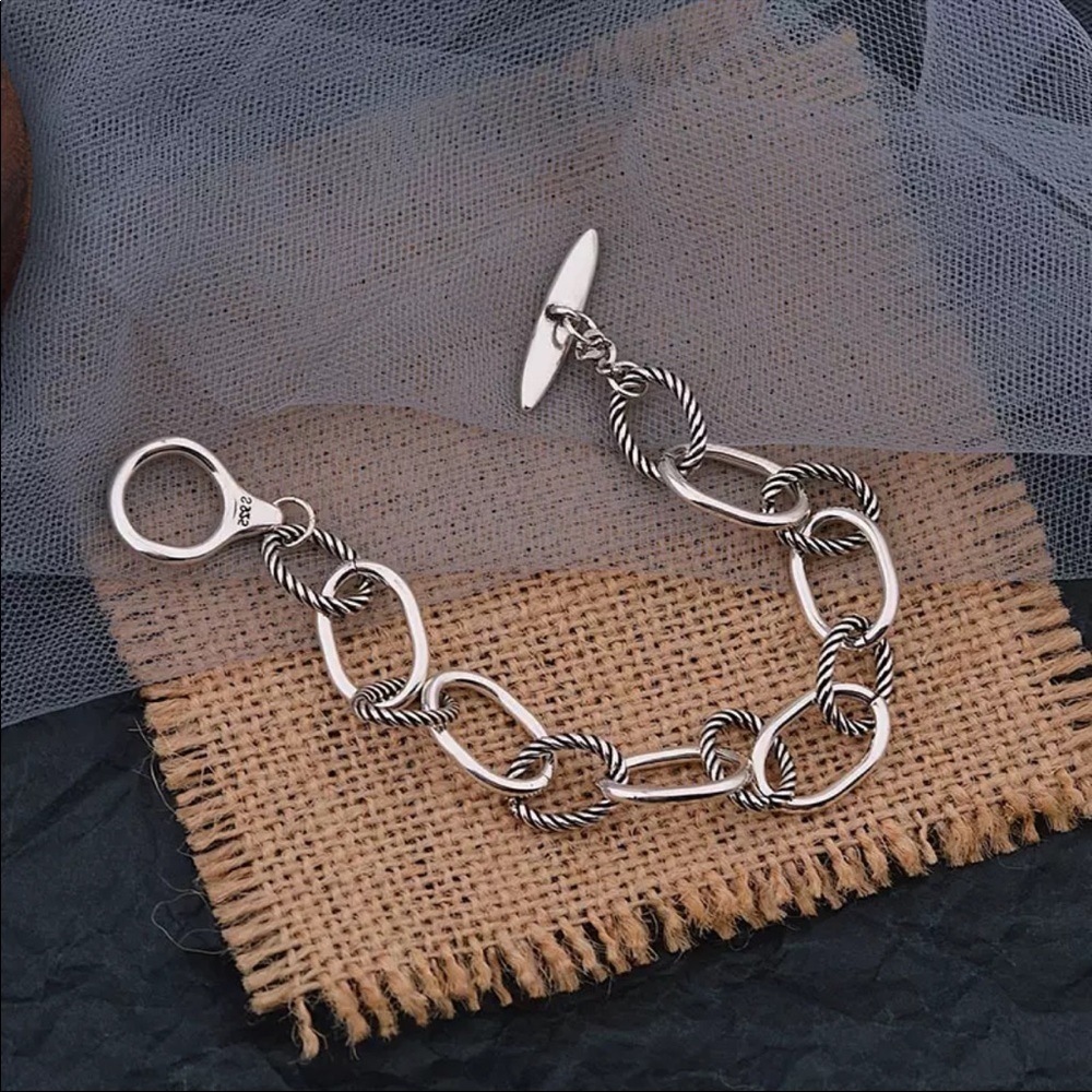 ❗️Restocked❗️Retro 925 Sterling Silver Chain Link Toggle Bracelet - Picture 2 of 9